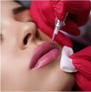 maquillage semi-permanent lèvre à Briare près de Gien dans le Loiret 45